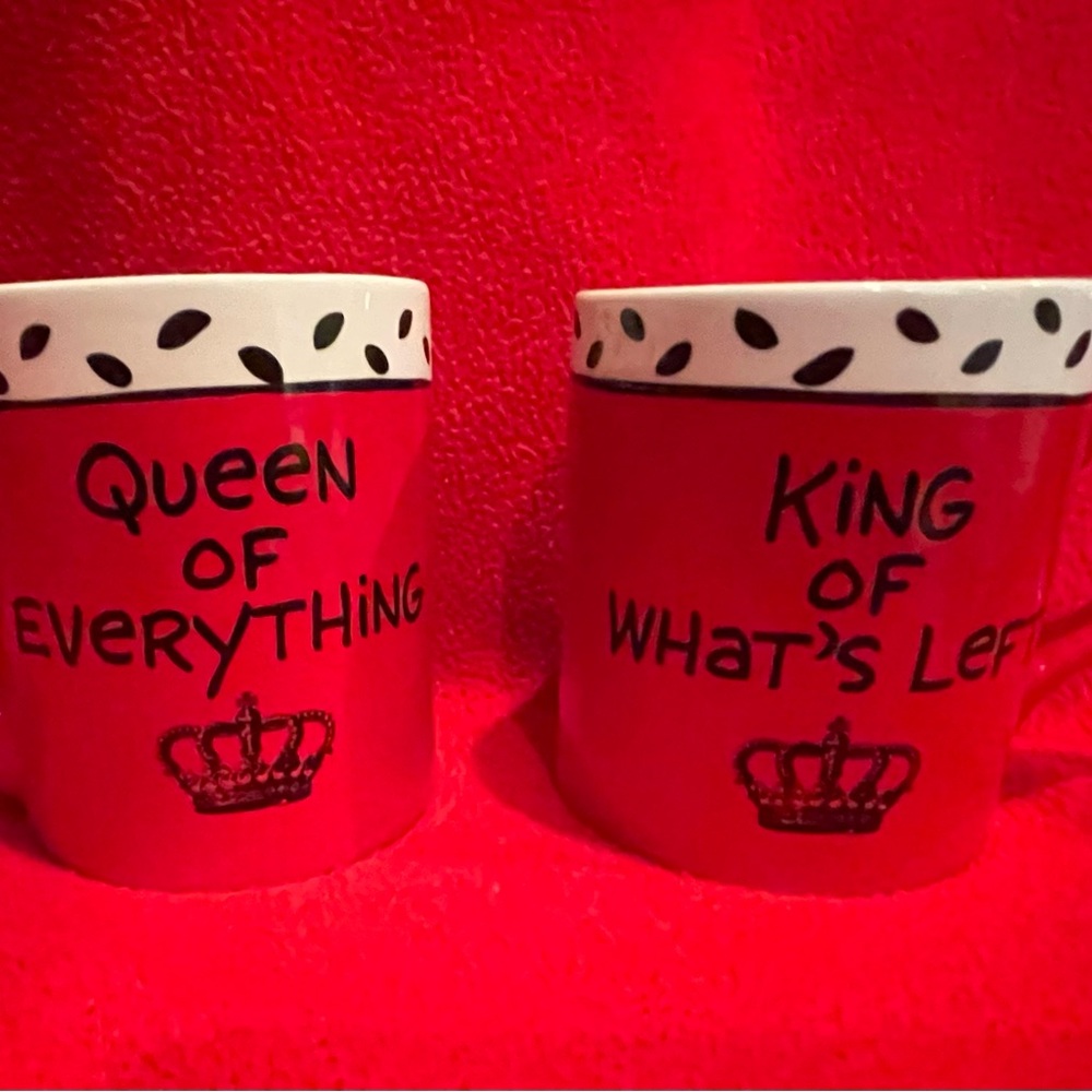 Red Ceramic Mugs Set - Queen and King Design NWT